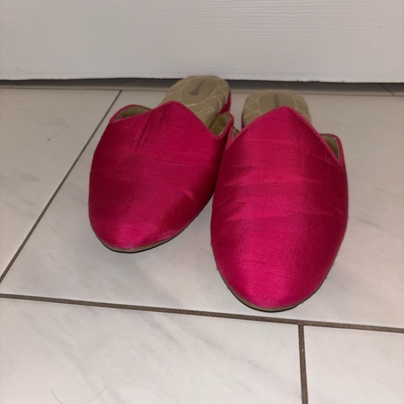 Birdies Fuchsia The Raven Satin Mules - Picture 2 of 8